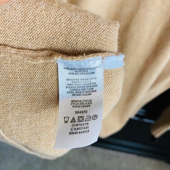 LOFT Classic Beige Long Sleeve Scoop Neck Sweater - Picture 4 of 5